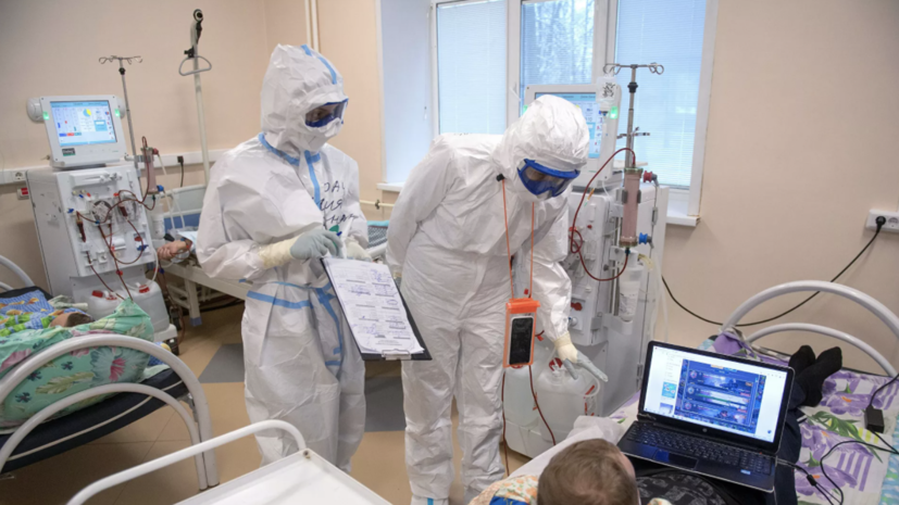 Главврач отметил изменение картины течения COVID-19 у пациентов в Москве
