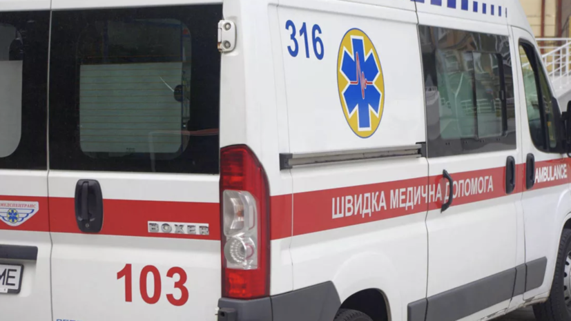 На Украине в результате ДТП перевернулась автоцистерна с газом