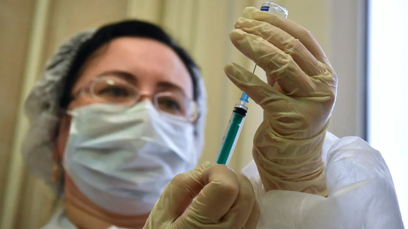 Иммунолог прокомментировал ситуацию с вакцинацией