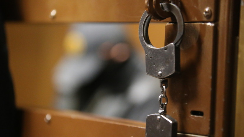 В Петербурге арестован подросток по подозрению в убийстве матери и дяди
