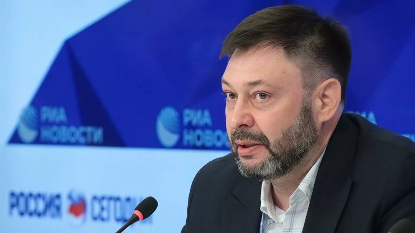 Вышинский назвал угрозой России ситуацию с журналистами в Прибалтике