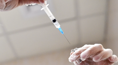 В 42 частных клиниках Москвы откроют пункты вакцинации от коронавируса