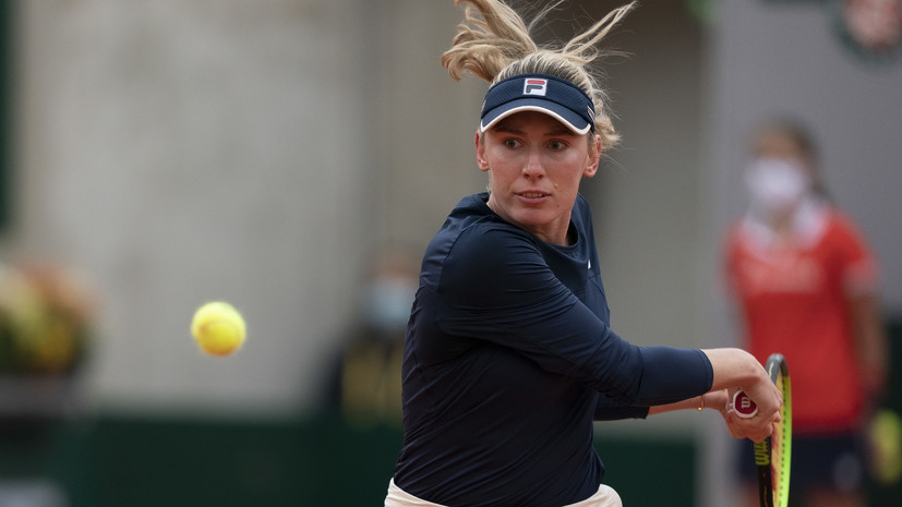 Александрова обыграла Свёнтек и вышла в четвертьфинал турнира WTA в Мельбурне
