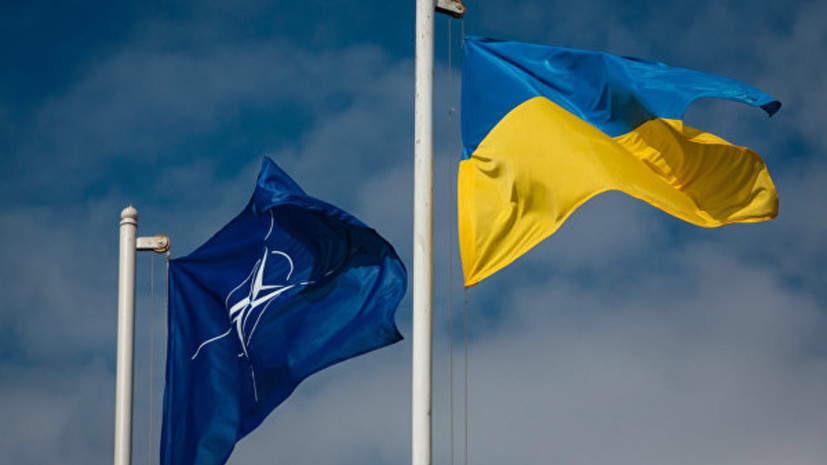 Киев предложил НАТО использовать воздушное пространство Крыма