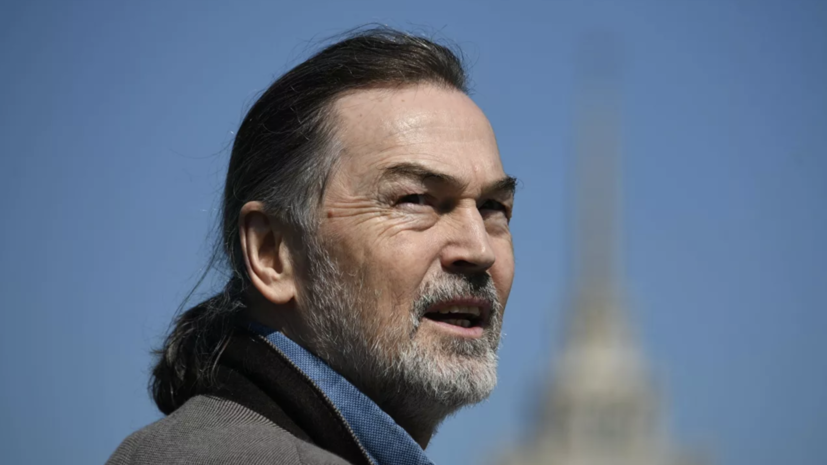 Никас Сафронов поделился мнением о пандемии коронавируса
