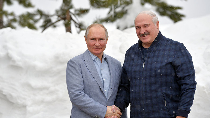 Путин и Лукашенко провели телефонный разговор Путин и Лукашенко провели телефонный разговор