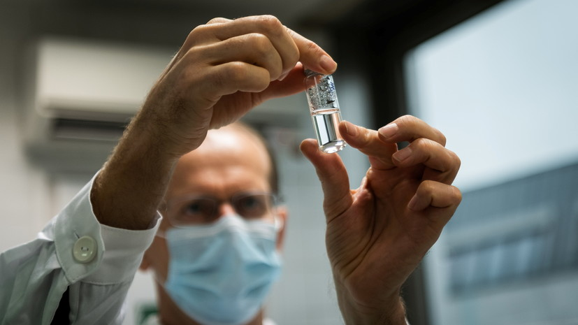 В ЕС назвали число полученных доз вакцины от COVID-19