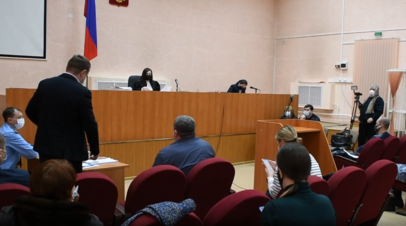«Заслуживают максимального наказания»: в Кемерове судят полицейских, не отреагировавших на сообщения об убийстве