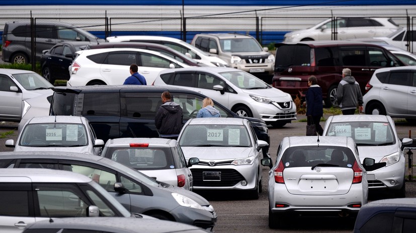 «Повысит безопасность сделок»: Минцифры предложило использовать сервис госуслуг для продажи подержанных автомобилей