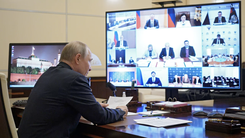 Путин высказался о ситуации с детьми мигрантов в российских школах
