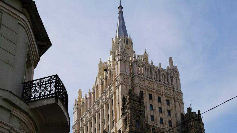 Посол Польши в Москве покинул МИД России Посол Польши в Москве покинул МИД России