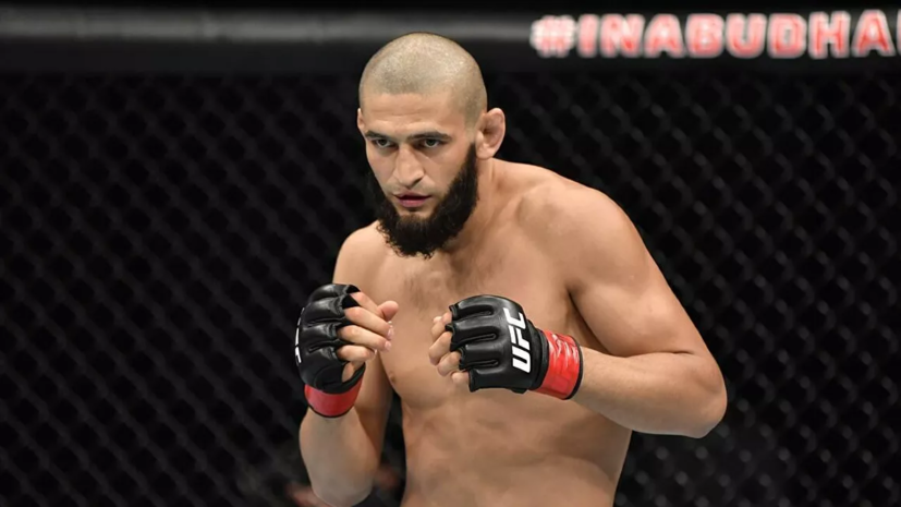 СМИ: Боец UFC Чимаев попал в ДТП в Грозном СМИ: Боец UFC Чимаев попал в ДТП в Грозном
