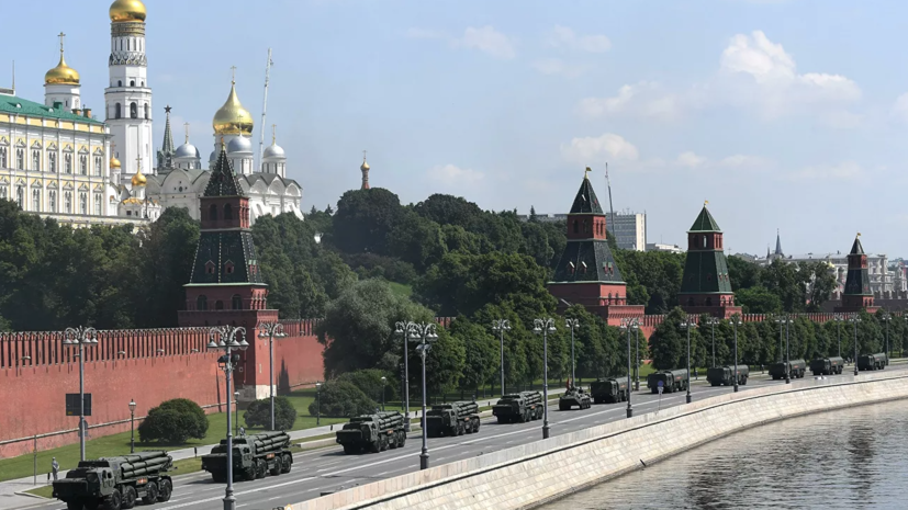 В Москве ограничат движение транспорта из-за репетиции парада Победы 1 В Москве ограничат движение транспорта из-за репетиции парада Победы