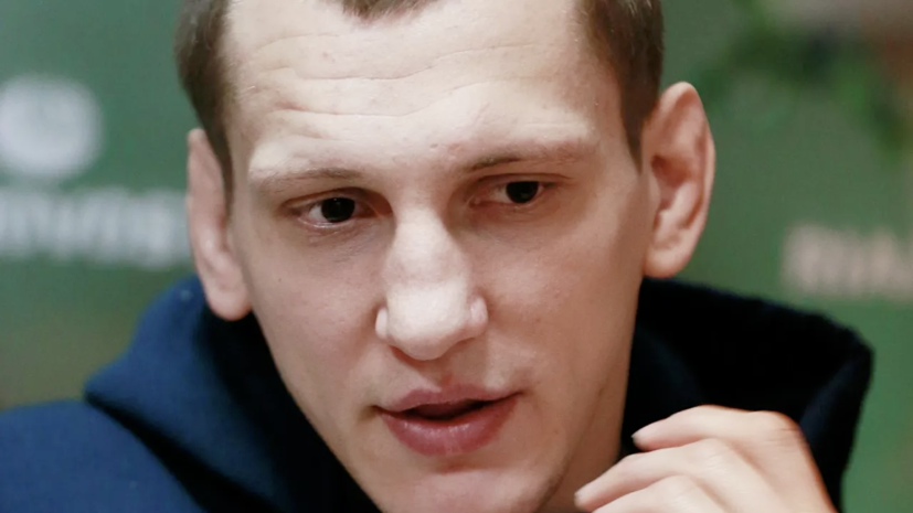 Россиянин Василевский одолел экс-бойца UFC Андраде на турнире в Екатеринбурге Россиянин Василевский одолел экс-бойца UFC Андраде на турнире в Екатеринбурге