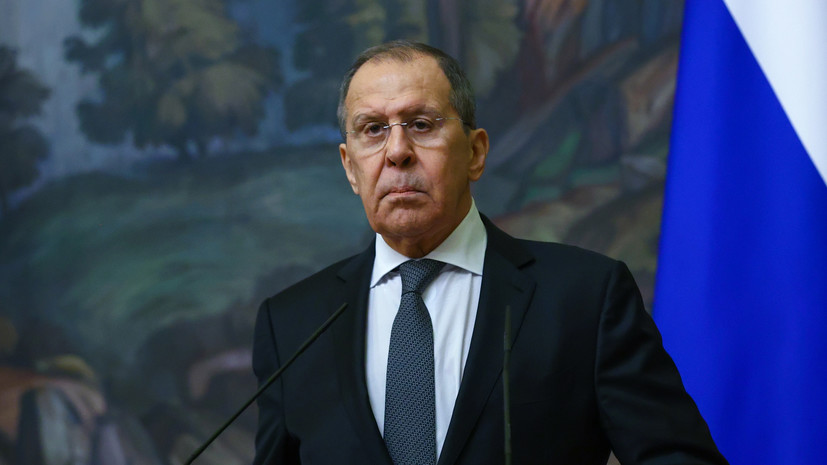 Лавров заявил об опасности применения санкций в обход ООН