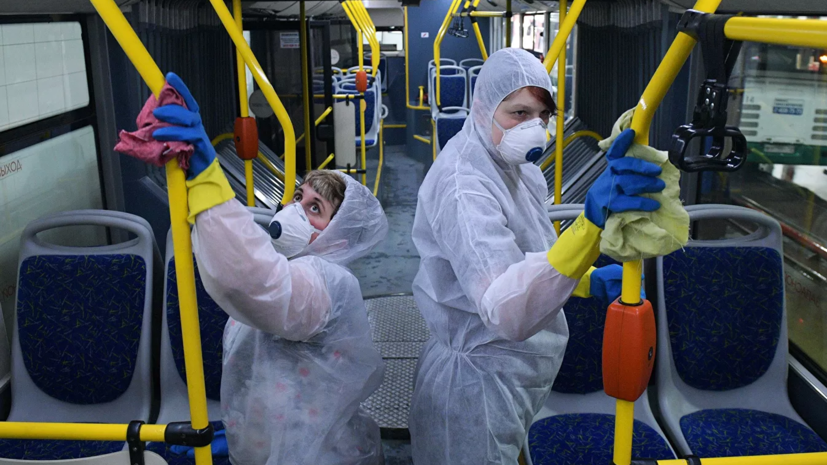 В Петербурге ужесточат карантинные меры в транспорте