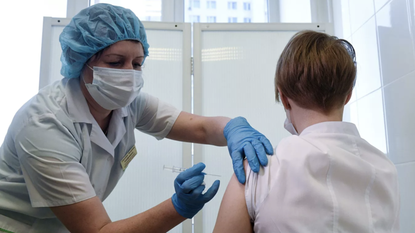 Число полностью привитых от коронавируса в России превысило 10 млн