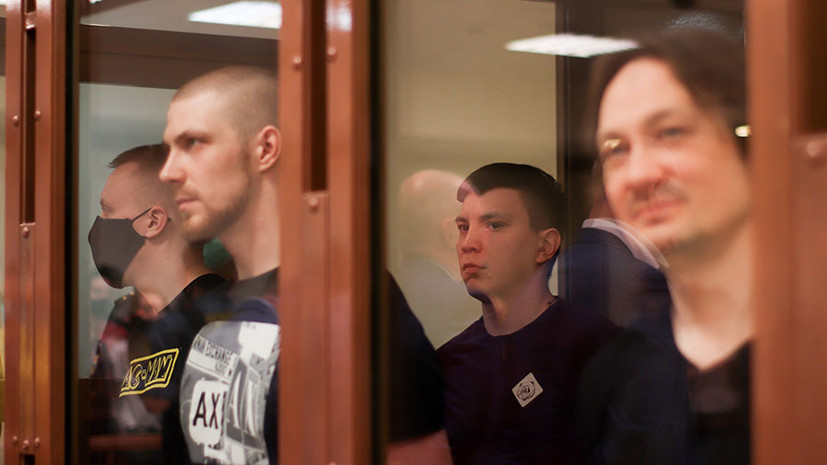 Экс-полицейские получили от пяти до 12 лет колонии по делу Голунова