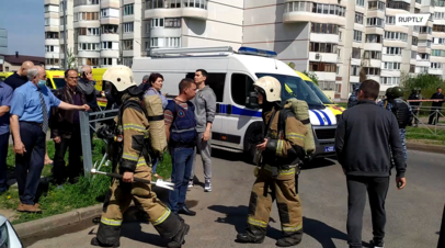 Видео с места стрельбы у школы в Казани
