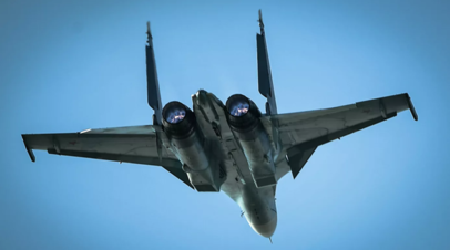 Су-30 перехватил над Чёрным морем два истребителя и самолёт-заправщик ВВС Франции