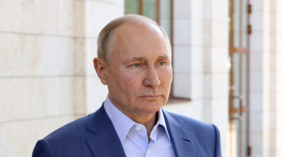 Путин попросил пошире посмотреть на поддержку пострадавших в Казани семей