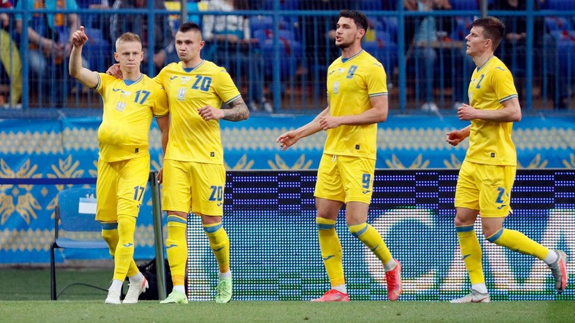 УЕФА опроверг заявление Киева о разрешении сохранить надпись «Героям слава!» на 