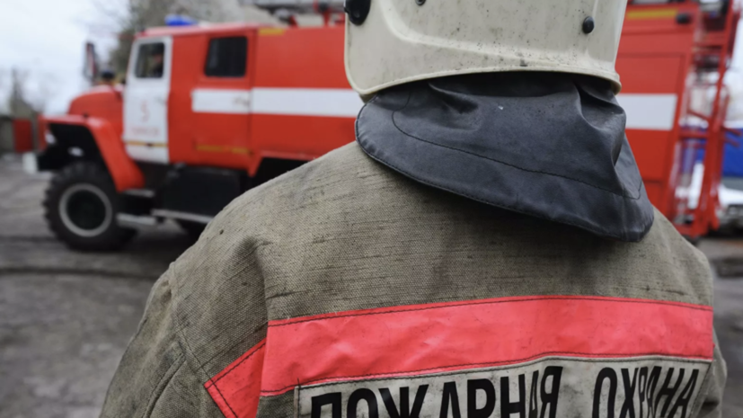 В Чувашии потушили пожар в цехе на территории предприятия «Химпром»