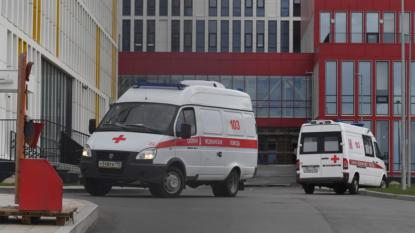 Большинство пациентов Коммунарки были привиты только одним компонентом вакцины от COVID-19