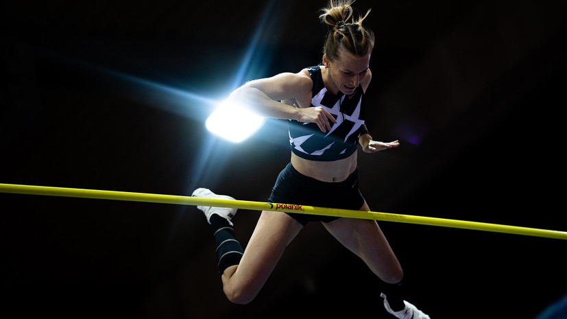 Сидорова одержала победу в прыжках с шестом на ЧР по лёгкой атлетике