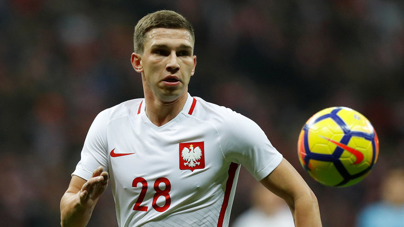 Источник: «Зенит» хочет купить нападающего сборной Польши