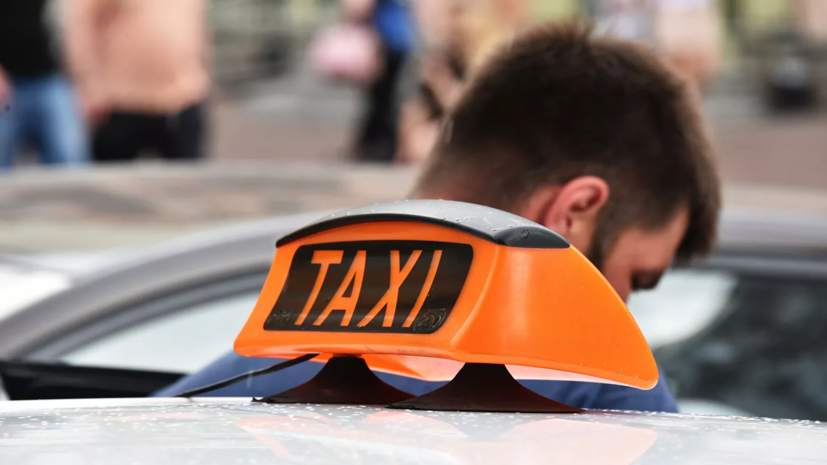 В ГИБДД прокомментировали рост числа аварий с участием такси в 2020 году