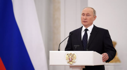 Путин обсудил с президентом ФИФА подготовку Катара к проведению ЧМ по футболу