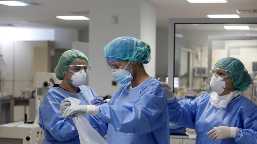 В Греции за сутки выявили 761 новый случай коронавируса