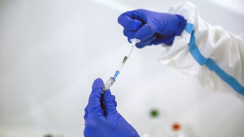 Терапевт Минздрава назвала сроки выработки антител после прививки