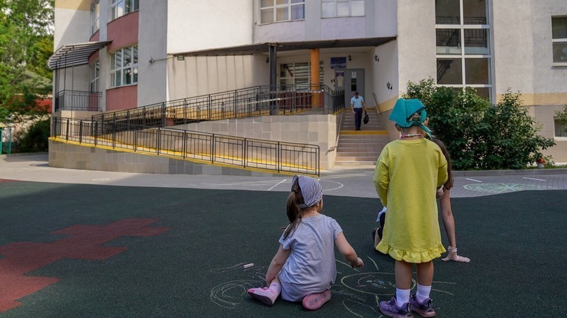 В Москве рассказали, как получить доступ к электронной медкарте ребёнка В Москве рассказали, как получить доступ к электронной медкарте ребёнка