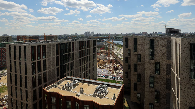 Число новостроек-небоскрёбов в Москве выросло в 2,5 раза за год