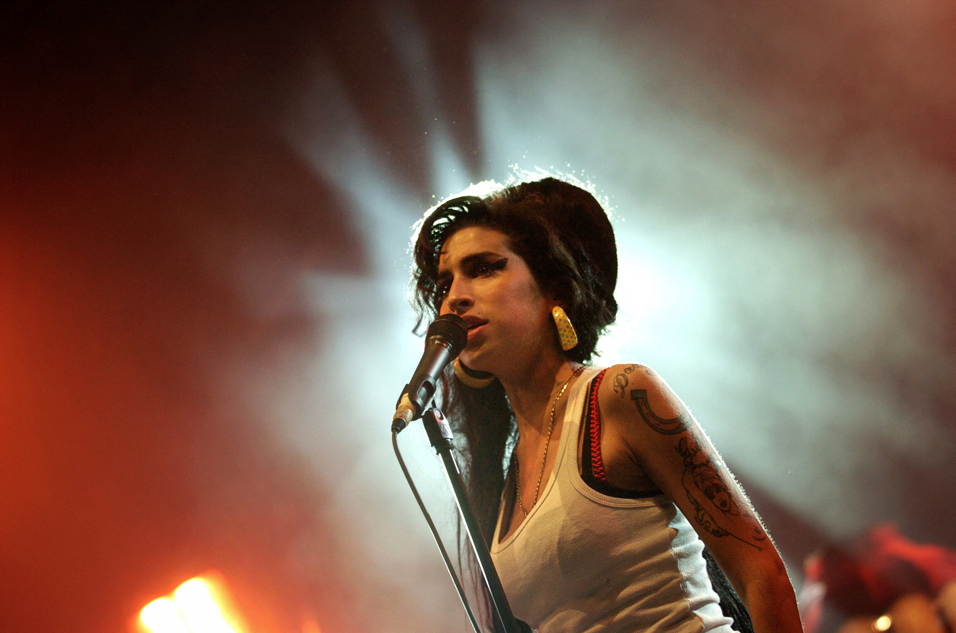 "The Realist And The Dreamer": Amy Winehouse Died Ten Years Ago ...