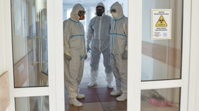 Суточный антирекорд по случаям смерти от COVID-19 зафиксирован в России