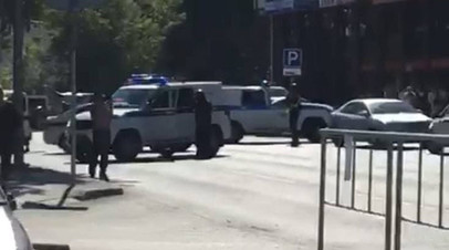 В отделении Сбербанка в Тюмени три человека взяты в заложники