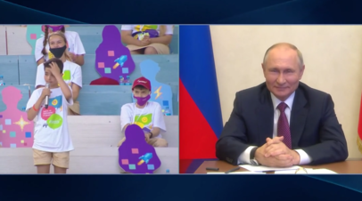 Не стесняйся этих слёз: Путин подбодрил школьника, разволновавшегося во время презентации своего проекта