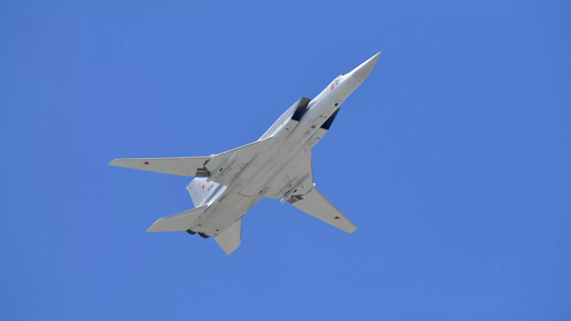 Четыре российских Ту-22М3 нанесли удары на учениях в Узбекистане Четыре российских Ту-22М3 нанесли удары на учениях в Узбекистане