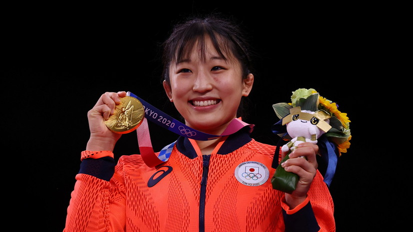 Японка Сусаки завоевала золото ОИ в вольной борьбе в весе до 50 кг