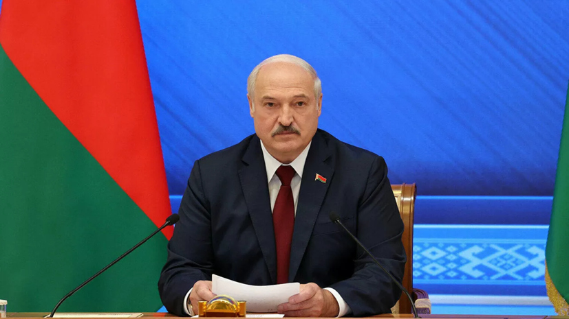 Лукашенко назвал условие размещения российских войск в Белоруссии