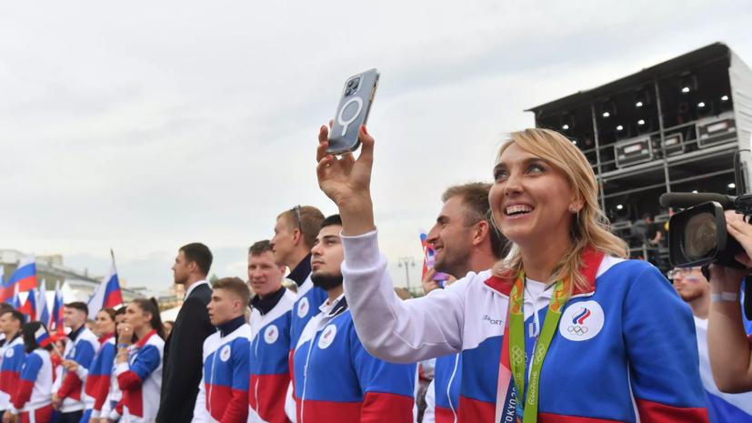 Серебряная медалистка Олимпиады Веснина получила в подарок квартиру в Сочи Серебряная медалистка Олимпиады Веснина получила в подарок квартиру в Сочи
