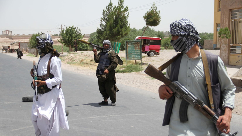 Источник: силы вице-президента Афганистана ведут бои с талибами