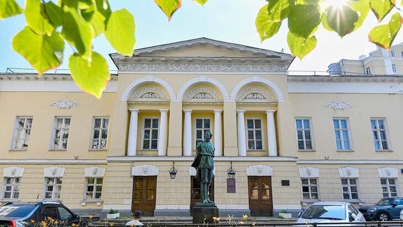 Мэрия Москвы выделит грант на регистрацию памятников культурного наследия Мэрия Москвы выделит грант на регистрацию памятников культурного наследия