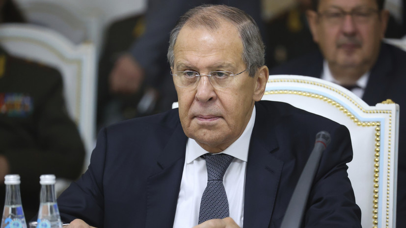 Лавров заявил о готовности России вести профессиональный диалог с НАТО