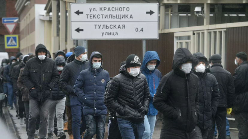 В Кремле прокомментировали ситуацию с мигрантами в России