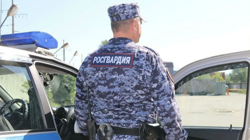 В Вологодской области ищут открывшего стрельбу из ружья мужчину