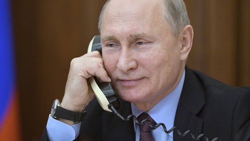 Путин по телефону поздравит Берлускони с 85-летием